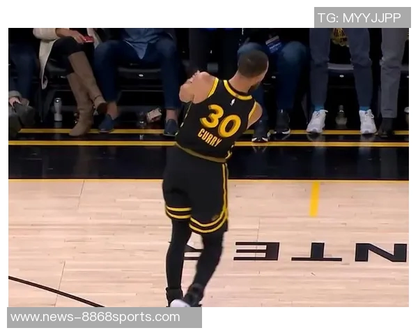 勇士半场苦战落后雄鹿仅2分库明加高效砍下16分4篮板表现抢眼 勇士半场苦战落后雄鹿仅2分库明加高效砍下16分4篮板表现抢眼