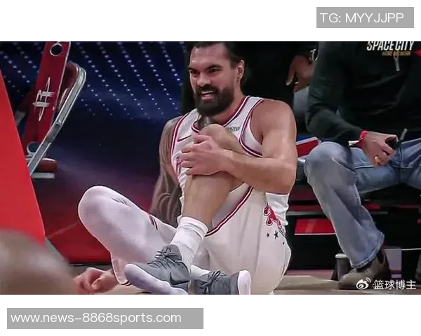 亚当斯场均仅22分钟却能拿下45个前场篮板领跑联盟表现惊人 亚当斯场均仅22分钟却能拿下45个前场篮板领跑联盟表现惊人