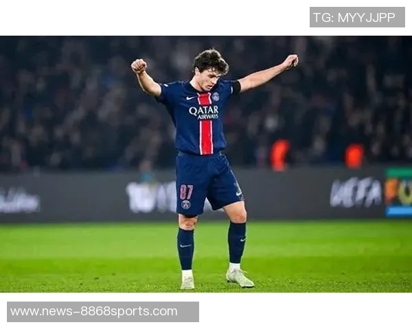 若昂内维斯本赛季各项赛事进球数领跑巴黎队伍表现亮眼 若昂内维斯本赛季各项赛事进球数领跑巴黎队伍表现亮眼